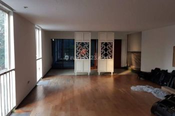 Dijual Ruang Usaha Luas Strategis di Mainroad Wastu Kencana