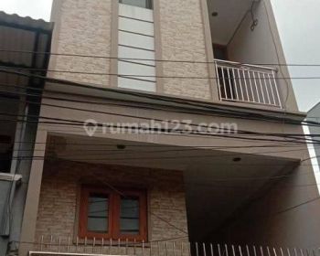 Dijual Rumah Minimalis Pademangan Uku 4x13 Bagus 3 Lantai Bagus Siap Huni