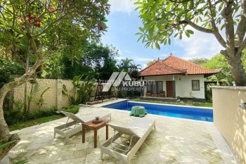 Kbp1228 Charming Villa With A Very Spacious And Large Garden In A Quite And Safe