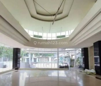 Jual Cepat Gedung Kantor Baru di Buncit Raya Lokasi Strategis