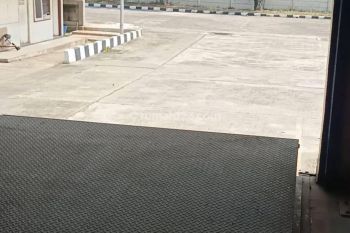 Gudang Besar Strategis 7000m Lt 1,2 Ha Loading dock Racking di CCIE Bogor