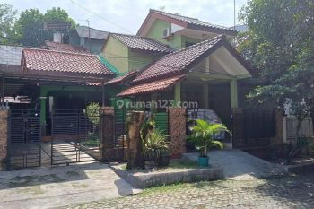 RUMAH DI JUAL MEWAH DAN MENARIK DI PERMUHAN KEMANG SWATAMA
