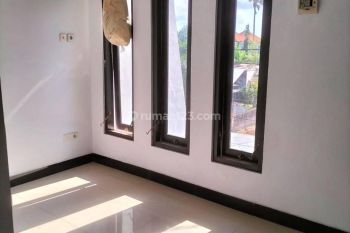 Rumah Minimalis di Renon