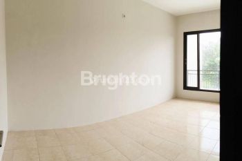 Koala Regency, Selangkah ke Merr, Lebar 8 meter, Siap Huni, kan