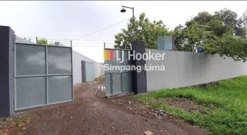 Gudang Strategis Sarwo Edi Pucang Gading Semarang 11.198 ste