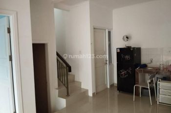 Rumah 2 Lantai Unfurnished di Samara Village, Tangerang