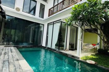 Dijual Villa Minimalis Modern Lantai 2 Area Kuwum Umalas Kerobokan Bali. Dekat