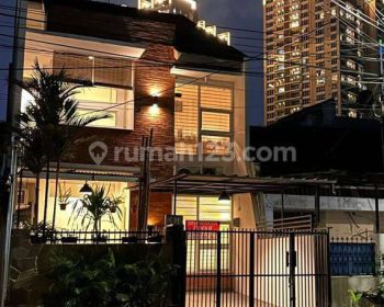 Di sewakan rumah baguus di pondok indah