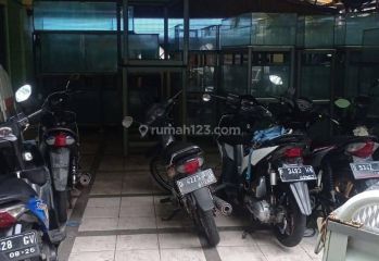 Rumah Dijual Modern di Sayap Karapitan 2.5 Lantai