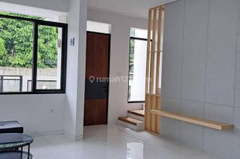 Rumah baru furnish di Dekat terminal Leuwipanjang