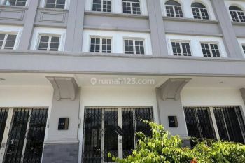 Disewakan Ruko Podomoro baru