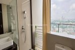 thumbnail-sudirman-hill-residence-apartemen-2-kamar-tidur-furnished-9