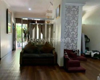 Rumah Lingkungan Asri Di Komplek Arcamanik, Antapani