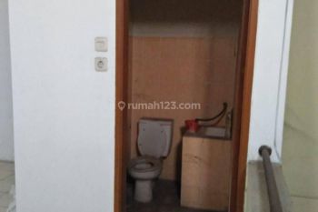 Ruko Taman Holis Indah cocok utk Usaha dan Gudang