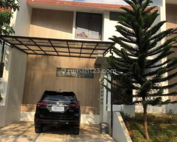 Rumah 2 lantai di BSB