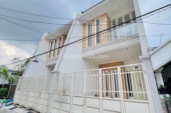 Jual Rumah Baru Minimalis Mulyosari Utara 2 Lantai Sisa 1 Unit