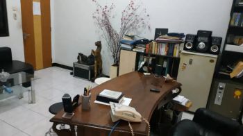 Disewakan gedung besar cocok buat kantor lokasi kalasan
