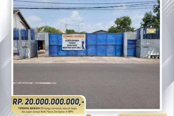 Pabrik Kayu di kawasan industri