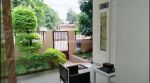 thumbnail-rumah-2-lantai-di-pekayon-mewah-full-furnish-4