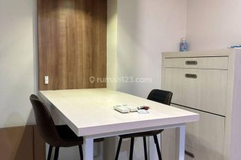 Sewa apartemen Puri Orchard dengan fasilitas 2 kamar tidur
