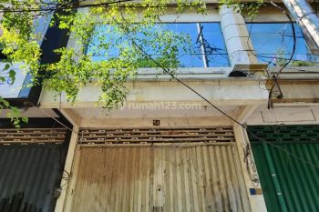 Di Sewakan Ruko Raya Mayjend Sungkono Surabaya Pusat