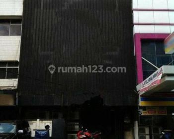 CEPAT 2 Unit Ruko Gandeng Di Jalan Mangga Besar