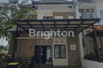 CEPAT RUMAH BAGUS BERANDA BALI PAYON AMARTHA 2 LANTAI BAGUS SIAP HUNI MURAH