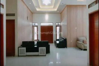Rumah Dekat Kiara Park Kiaracondong