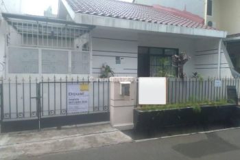 Dijual Cepat Rumah Depan Taman Siap Huni Didaerah Strategis Rawamangun Jakarta