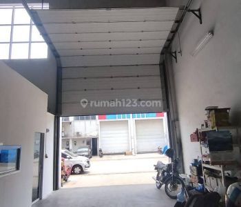 Gudang Green Sedayu Bizpark di Daan Mogot Km 18, Jakarta Barat