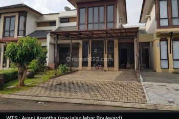 Rumah Dengan Row Jalan Lebar di Cluster Avani Ananta