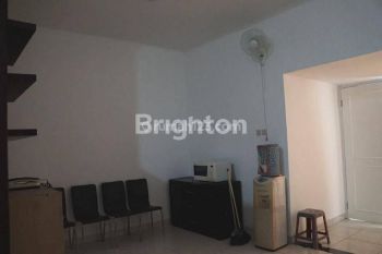 Rumah 1 Lantai Serpong Park Siap Huni