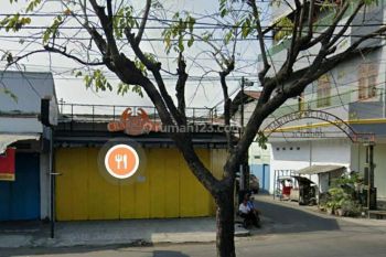 Disewakan ruang usaha strategis di jalan yos sudarso solo