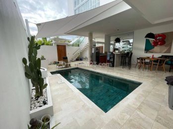 Villa 2 Bedroom Padonan Area 7 Minute To Berawa Beach
