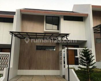 Disewakan Rumah 2lt Naraya Bsb Siap Huni Dekat Danau