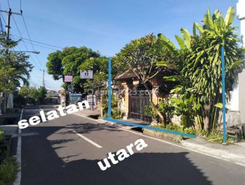 Dijual Rumah Hitung Tanah di Jalan Utama Lokasi Denpasar