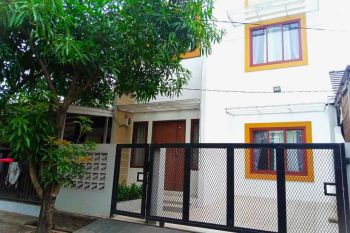 DI KONTRAKAN RUMAH SIAP HUNI BEBAS BANJIR DI BEKASI TIMUR