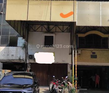 Ruko Dhi 4 Lantai di Telok Gong Jakarta Utara Lokasi Strategis