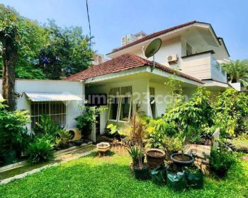 Kebayoran Baru Lokasi Premium, Dekat Hotel Dharmawangsa