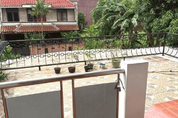 Jual Rumah 2 Lantai, Semifurnish, Siap Huni Langsung Bawa Koper