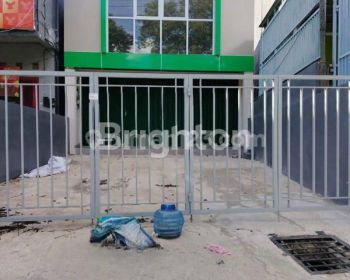 Ruko 1 setengah lantai kan di  Slamet Riyadi