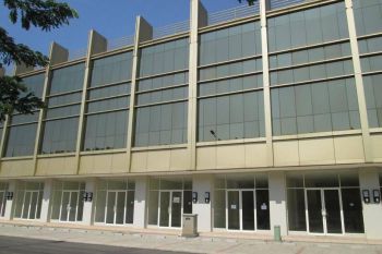 Disewakan Ruko Green Lake City Ruko 3 Lantai Hadap Jalan Utama