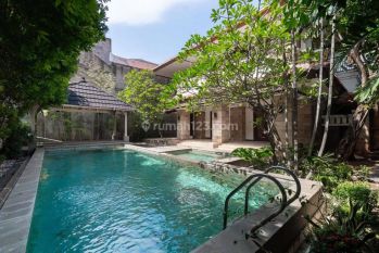 For Rent Spacious House In One Gate System Kemang