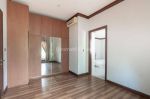 thumbnail-for-rent-spacious-house-in-one-gate-system-kemang-9