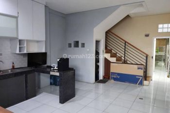 Dijual Ruko 2 Lantai Siap Usaha di Mainroad Pasar Kiara Condong