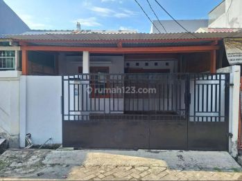 Wilson Rumah terawat siap huni di poris indah