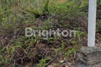 BALIKPAPAN TANAH DEPAN POLDA. 2 KAVLING (LKO 12)