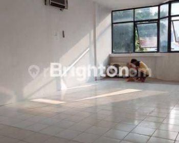 RUKO GREENVILLE JAKARTA BARAT - 2 LANTAI & SIAP PAKAI