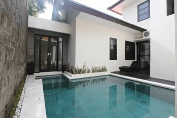 Rumah Villa Full Furnish POOL di daerah Jimbaran kuta selatan bali
