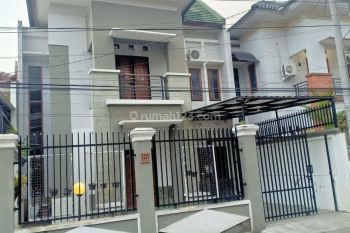 Dijual Rumah Semi Furnished SHM Luas 174m di Sleman Yogyakarta